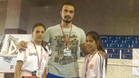 Nizip Mehmet Akif Ersoy Halk Eğitim Merkezi Spor Kulübü Türkiye şampiyonu oldu.